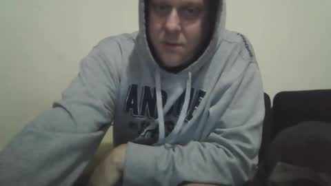 Snapshot of ballzrockwell chatting on 09.25.25 ballzrockwell online show from 09.25.25