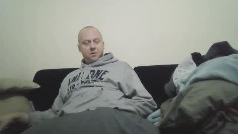 Snapshot of ballzrockwell chatting on 10.30.25 ballzrockwell online show from 10.30.25