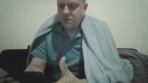 Snapshot of ballzrockwell chatting on 06.14.26 ballzrockwell online show from 06.14.26