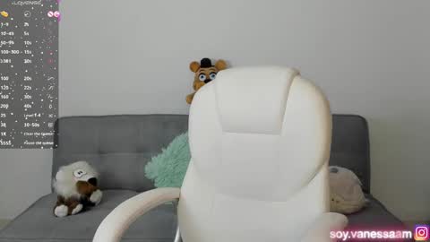 Snapshot of bam_atenea chatting on 01.01.25 Vanessa online show from 01.01.25