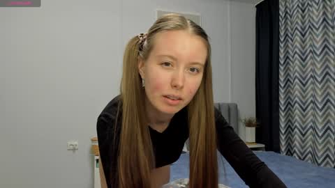 Kira online show from 12.07.24