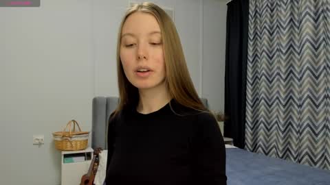 Kira online show from 12.09.24