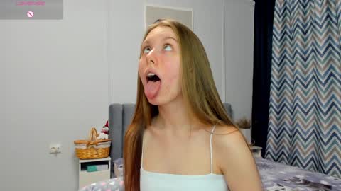 Kira online show from 01.17.25