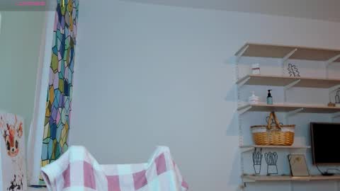 Kira online show from 10.13.25