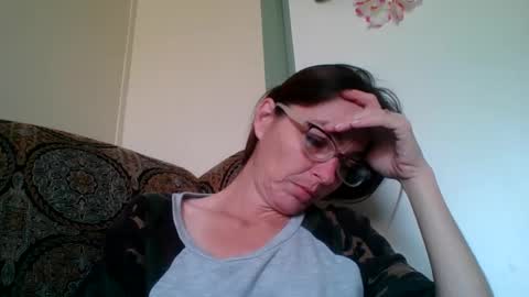 Snapshot of bamacpl80 chatting on 12.29.24 bamacpl80 online show from 12.29.24