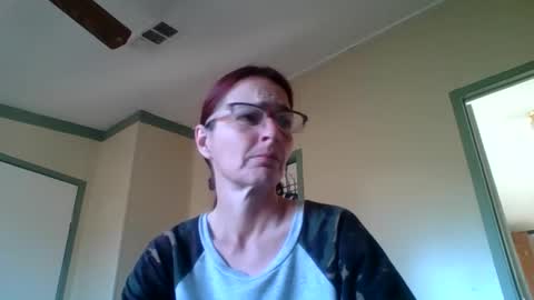 Snapshot of bamacpl80 chatting on 01.01.25 bamacpl80 online show from 01.01.25