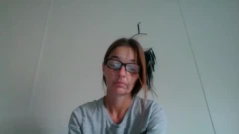 Snapshot of bamacpl80 chatting on 10.06.25 bamacpl80 online show from 10.06.25