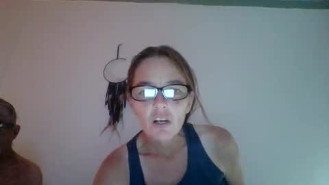 Snapshot of bamacpl80 chatting on 10.18.25 bamacpl80 online show from 10.18.25