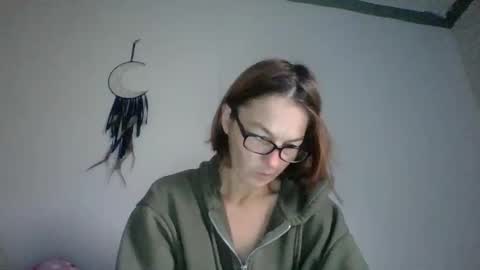 Snapshot of bamacpl80 chatting on 11.09.25 bamacpl80 online show from 11.09.25