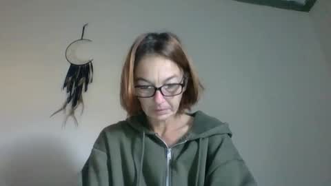 Snapshot of bamacpl80 chatting on 11.10.25 bamacpl80 online show from 11.10.25