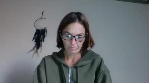 Snapshot of bamacpl80 chatting on 11.17.25 bamacpl80 online show from 11.17.25