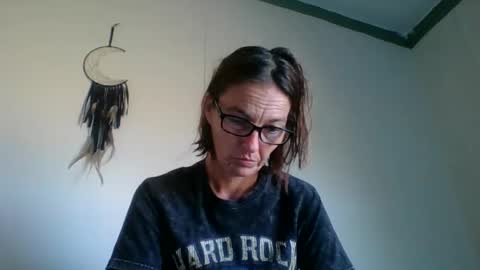 Snapshot of bamacpl80 chatting on 11.27.25 bamacpl80 online show from 11.27.25