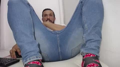 Snapshot of bambamxy chatting on 01.21.25 bambam online show from 01.21.25