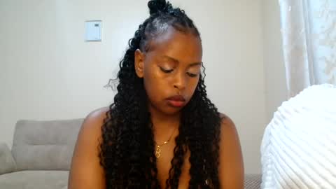 bambi_e online show from 07.05.26