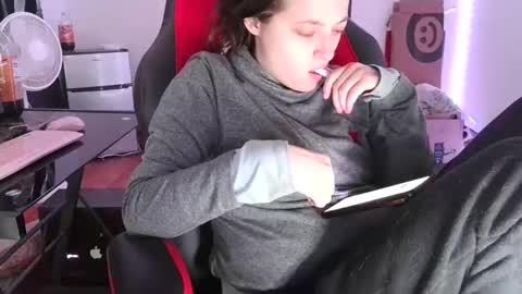 bambiboo8113 online show from 02.25.25