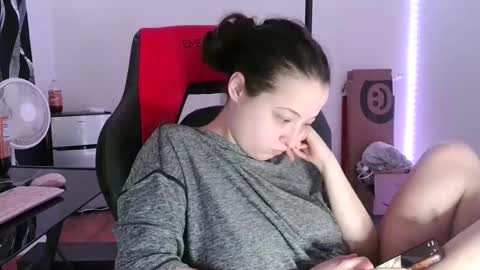 bambiboo8113 online show from 02.25.25