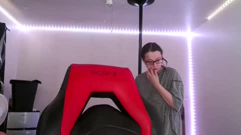 bambiboo8113 online show from 03.04.25