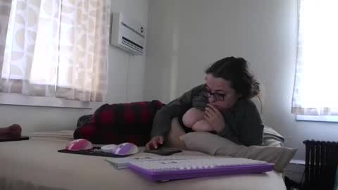 bambiboo8113 online show from 12.04.25