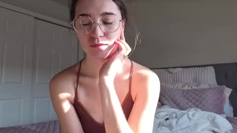 Snapshot of bambifarrina chatting on 02.10.26 bambifarrina online show from 02.10.26