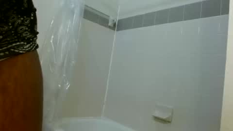 Snapshot of bambinokitt3n chatting on 09.10.25 SABRINA - ADD SNAP FOR DAILY CONTENT online show from 09.10.25