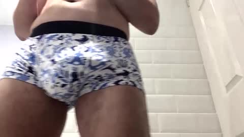 Snapshot of bananas1hard chatting on 02.23.25 bananas1hard online show from 02.23.25