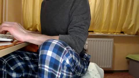       online show from 02.11.25