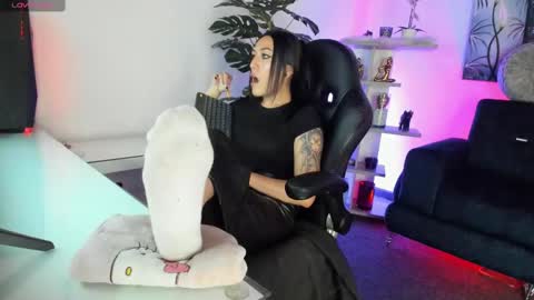 Snapshot of baphy_baby chatting on 09.30.25 Gabi online show from 09.30.25