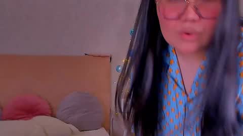 Snapshot of barbara_bb chatting on 12.13.24 Barbie Kim online show from 12.13.24