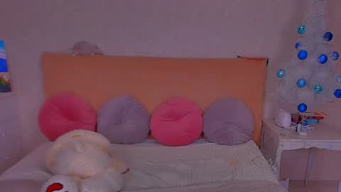 Snapshot of barbara_bb chatting on 12.14.24 Barbie Kim online show from 12.14.24