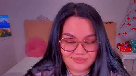 Snapshot of barbara_bb chatting on 01.05.25 Barbie Kim online show from 01.05.25