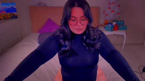 Snapshot of barbara_bb chatting on 02.08.25 Barbie Kim online show from 02.08.25