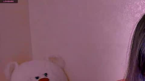 Snapshot of barbara_bb chatting on 09.17.25 Barbie Kim online show from 09.17.25