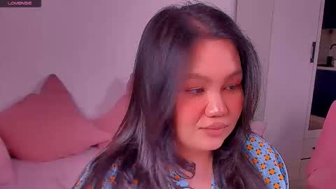 Snapshot of barbara_bb chatting on 11.03.25 Barbie Kim online show from 11.03.25