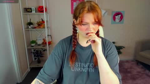 Snapshot of barbara_mitchel chatting on 11.29.25 barbara_mitchel online show from 11.29.25