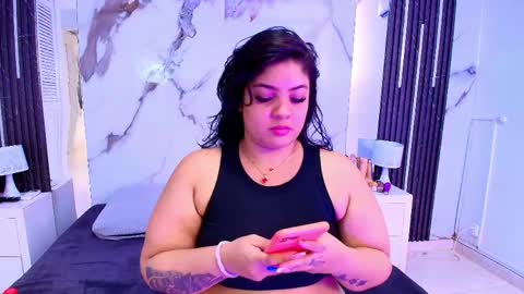 Snapshot of barbaraferrer69 chatting on 05.14.26 BARBARA FERRER online show from 05.14.26