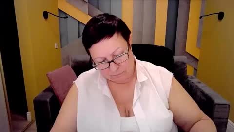 barbaraturners online show from 02.15.25