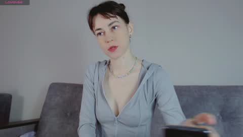 Amina online show from 01.09.25