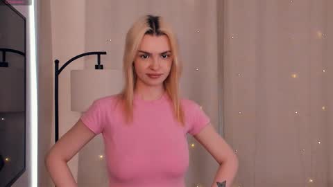 Snapshot of barberahuelsman chatting on 02.21.26 Mikki online show from 02.21.26