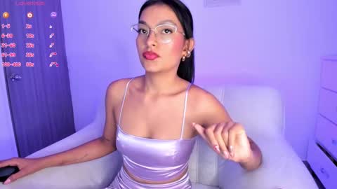 Snapshot of barbie_brunette3 chatting on 12.14.24  independet model online show from 12.14.24