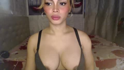 Snapshot of barbie_ivana chatting on 07.14.26 barbei online show from 07.14.26
