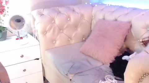 barbiefox_ online show from 06.30.26