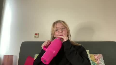 barbiegirl966 online show from 01.06.25