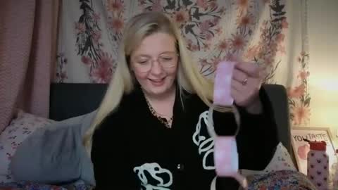 barbiegirl966 online show from 11.30.25