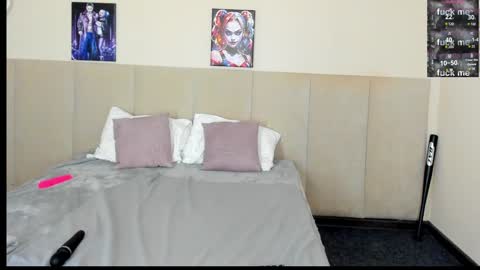 Snapshot of barbiemuscle1 chatting on 12.10.24 Barbie online show from 12.10.24