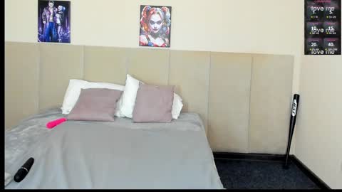 Snapshot of barbiemuscle1 chatting on 12.15.24 Barbie online show from 12.15.24