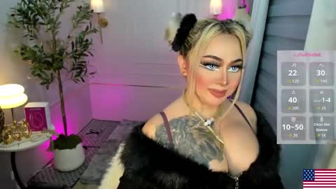 Snapshot of barbietop_alexa69 chatting on 10.20.25 Miss Alexa Fields online show from 10.20.25