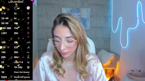 Barbie Scot online show from 01.10.25