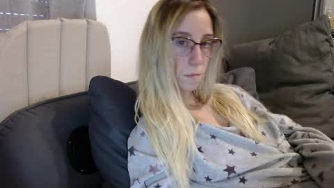 Lena online show from 05.19.26