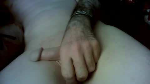 Snapshot of barenaked07 chatting on 12.13.24 barenaked07 online show from 12.13.24