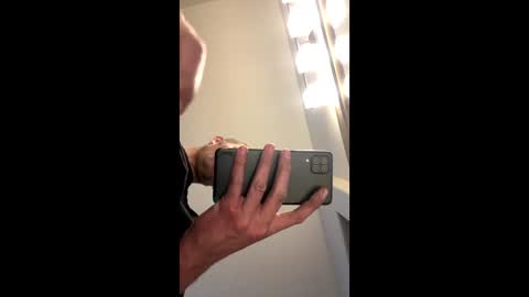 barniemay1 online show from 01.28.25